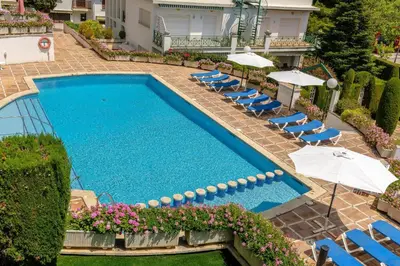 Piscina en o cerca de Bravissimo Estel B4 S'Agaró