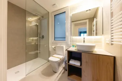 Un baño de Bravissimo Gerió, 2-bedroom apartment
