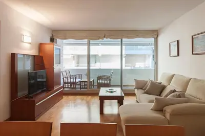 Zona de estar de Lets Holidays EXCELLENT APARTMENT NEXT BEACH 7