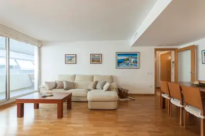 Zona de estar de Lets Holidays EXCELLENT APARTMENT NEXT BEACH 7