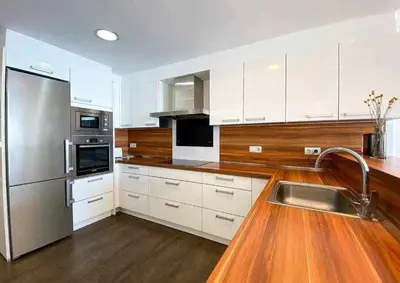 Una cocina o zona de cocina en Apartamento exclusivo en primera línea de mar