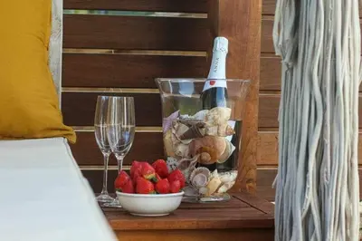 Comida en o cerca de esta villa