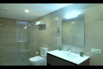 Un baño de Can Forcadell