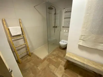 Un baño de Apto 1a línea del Paseo Llafranc con Aire acondicionado Sin Vistas