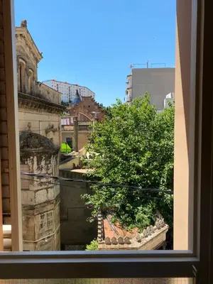Edificio en el que se encuentra el apartamento