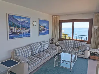 Zona de estar de Spacious seafront apartment