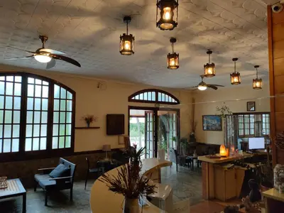 Zona de estar de Hostal Los Pinares