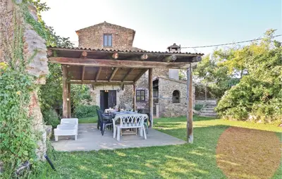 Jardín al aire libre en Gorgeous Home In Calonge With Wifi