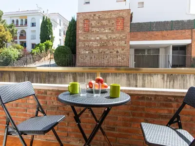 Un balcón o terraza de Apartment Cosy Lloret by Interhome