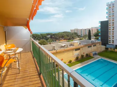Piscina en o cerca de Apartment Nemesis by Interhome
