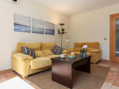 Zona de estar de Holiday Home Ullastreta by Interhome