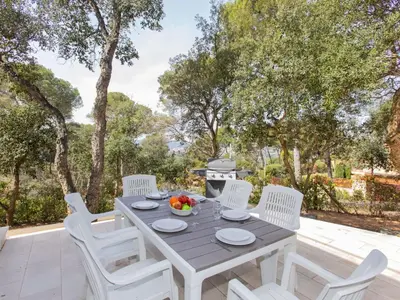 Jardín al aire libre en Holiday Home Brasil by Interhome