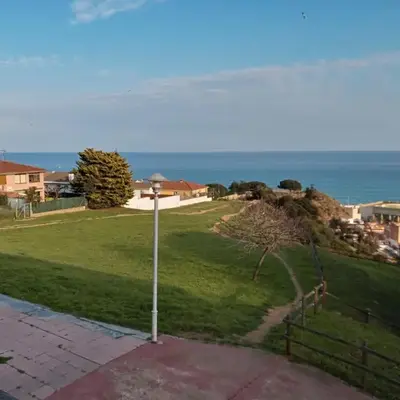 Pis a Blanes amb precioses vistes al mar.