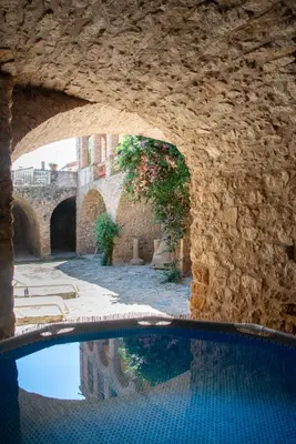 Piscina en o cerca de La galeria de dalt