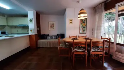 Una cocina o zona de cocina en Apartment I-90 - Calella de Palafrugell