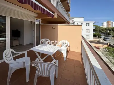Un balcón o terraza de MANDARINA 1 2