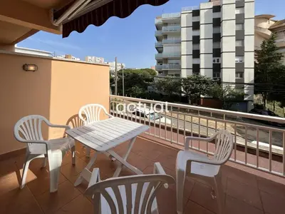 Un balcón o terraza de MANDARINA 1 2