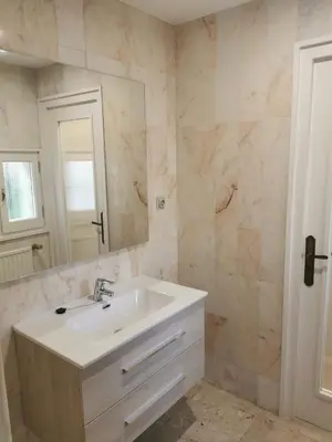 Un baño de VILLAS COSETTE Villa CALYPSO
