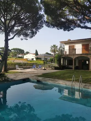 Piscina en o cerca de VILLAS COSETTE Villa CALYPSO