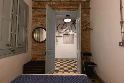 Un baño de Bravissimo Les Rajoles, Unique 3-bedroom apartment