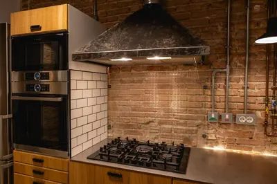 Una cocina o zona de cocina en Bravissimo Les Rajoles, Unique 3-bedroom apartment
