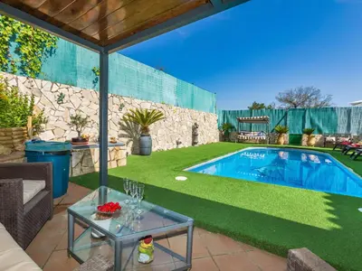 Piscina en o cerca de Holiday Home Aguilera by Interhome