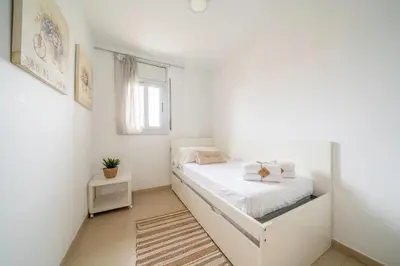 Cama o camas de una habitación en HomeHolidaysRentals Blanescel - Costa Brava