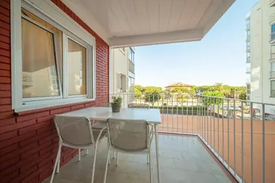 Un balcón o terraza de HomeHolidaysRentals Beach - Costa Barcelona