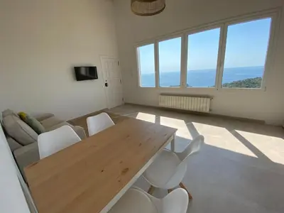 Una televisión o centro de entretenimiento en Loft Casa Blanca
