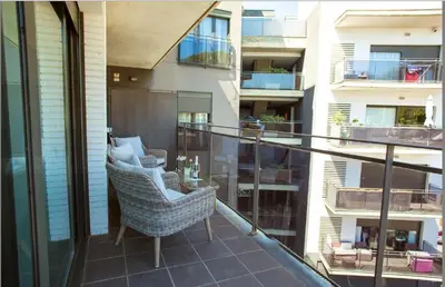 Un balcón o terraza de AL36 - Apartamento de lujo a 100 metros de playa