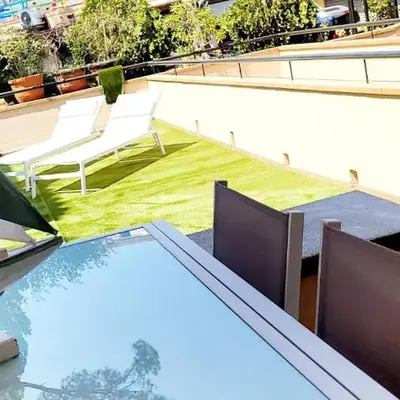 Precioso Apartamento Reformado en 1ra Linea de Mar sin vistas