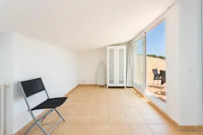 Plano de Luxury Villa in front of the beach POPETA