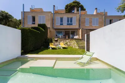 Piscina en o cerca de Luxury Villa in front of the sea PROA