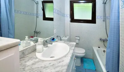 Un baño de Fantástico apartamento