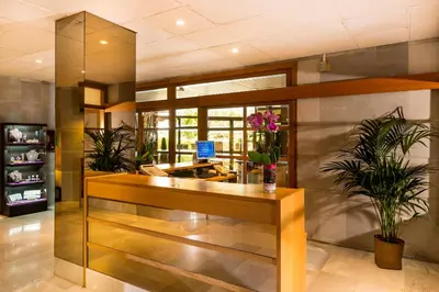 El vestíbulo o zona de recepción de Apartamentos Guitart