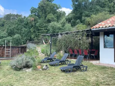 Jardín al aire libre en Can Canaleta Hotel Rural