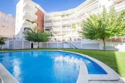 Piscina en o cerca de Precioso apartamento con piscina y jardín propio