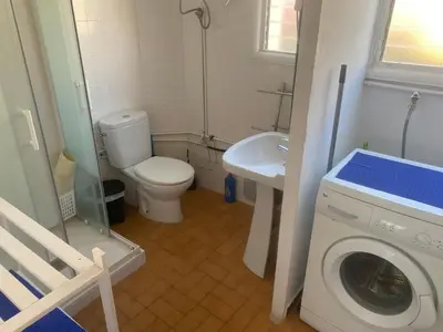 Un baño de 3 BDRM APART NEAR THE SEA! GREAT FOR KIDS!