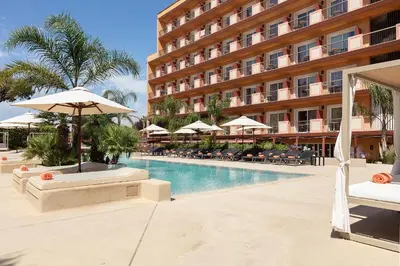 Piscina en o cerca de Luna Club Hotel Yoga & Spa 4Sup