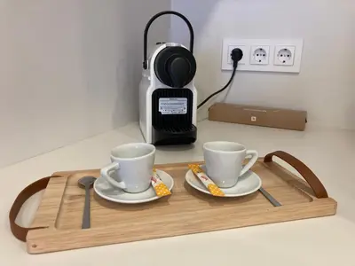 Utensilios para hacer té y café en Apartamento céntrico, climatizado y totalmente equipado de 3 habitaciones para 6-7 personas