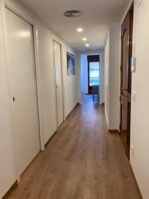Plano de Apartamento céntrico, climatizado y totalmente equipado de 3 habitaciones para 6-7 personas