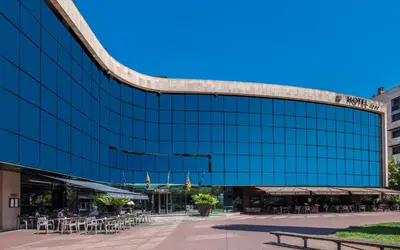 Edificio en el que se encuentra el hotel