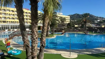 Piscina en o cerca de Evenia Olympic Suites