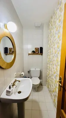 Un baño de Mediterranean house, beach and charm garden