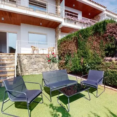 Villa Mar Menuda by Reymar