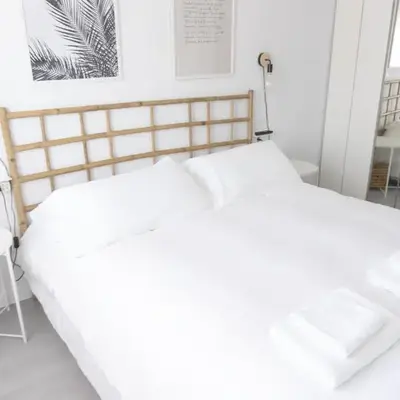 Apartamento con Parking a 50m de la playa