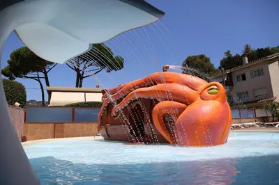 Piscina en o cerca de htop Jadhe 4Sup #htopBliss