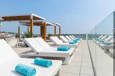 Plano de L'Azure Hotel 4* Sup