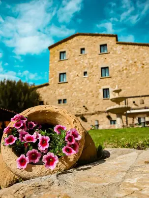 Jardín al aire libre en Hotel Sant Joan