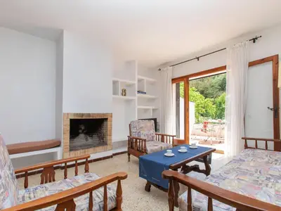 Zona de estar de Apartment S'Esquirols Nº8 by Interhome